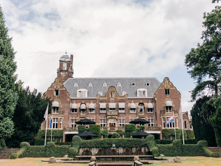 Kasteel De Hooge Vuursche De Kleurrijke Bruiloft Van Astrid En Robbert