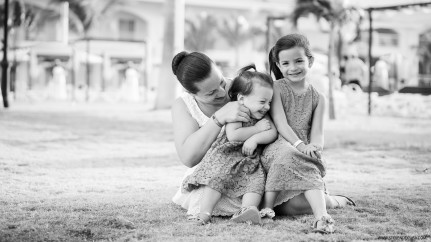 Family Session at Riu Palace Aruba