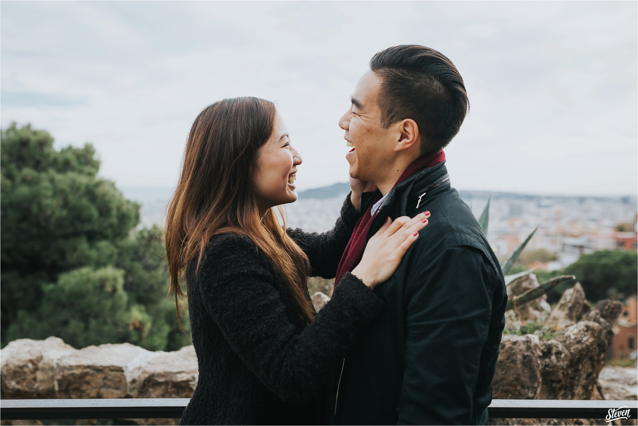 Couple Photos in Barcelona