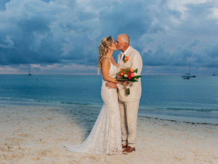 Hyatt Regency Resort Wedding in Aruba: A Magical Day for Erin and Scott